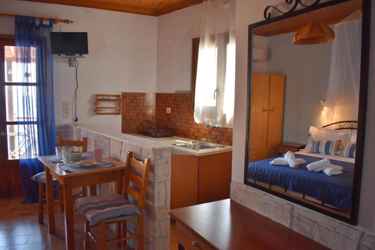Kastro Studios Σκόπελος Εξωτερικό φωτογραφία